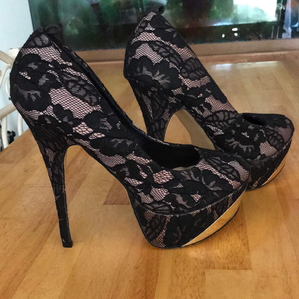 9.5 Heels